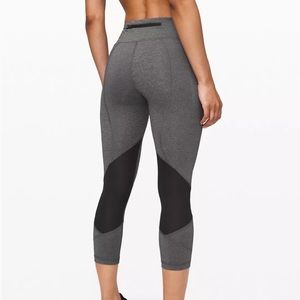 Lululemon Black and Grey Cropped Leggings